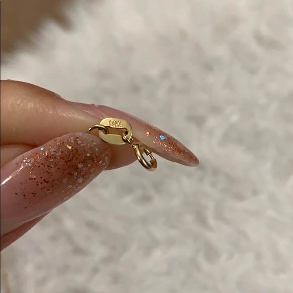 ❌SOLD❌14kt yellow gold necklace. $180 - Picture 2 of 2